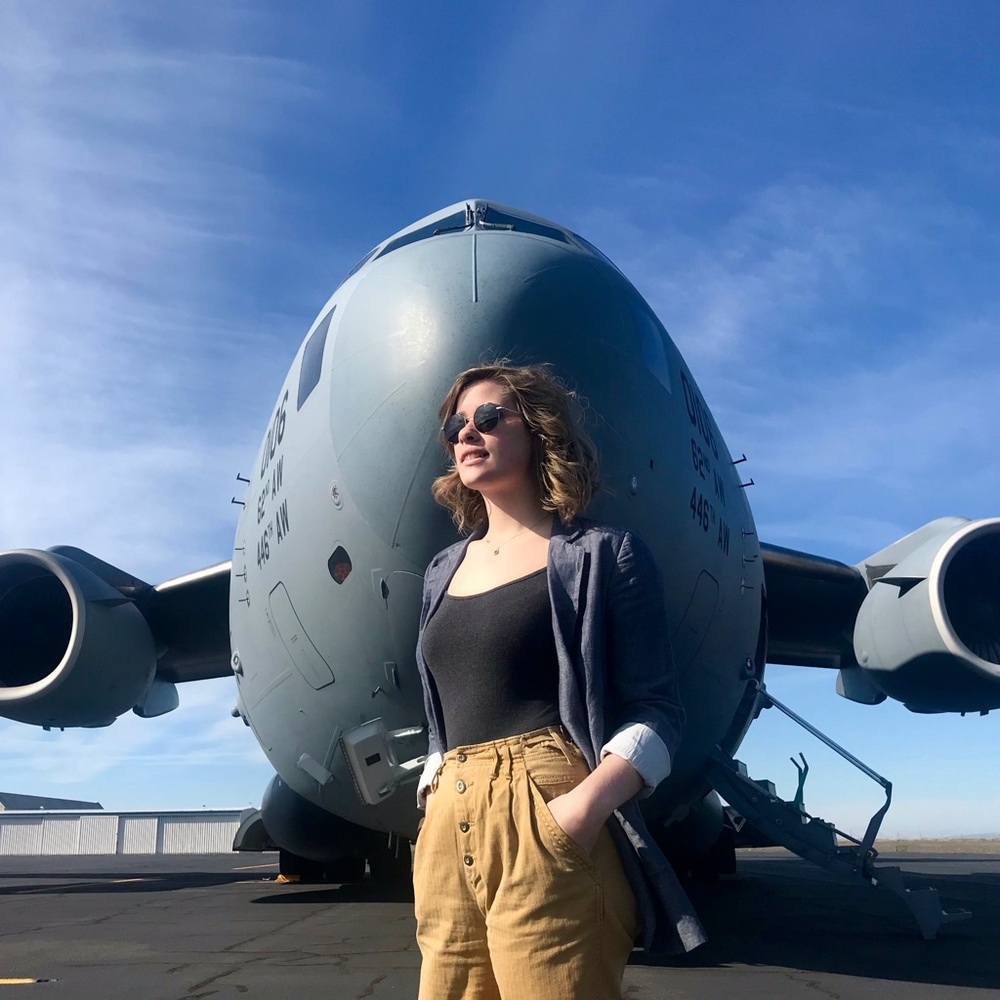 Meet your Posher, Danielle